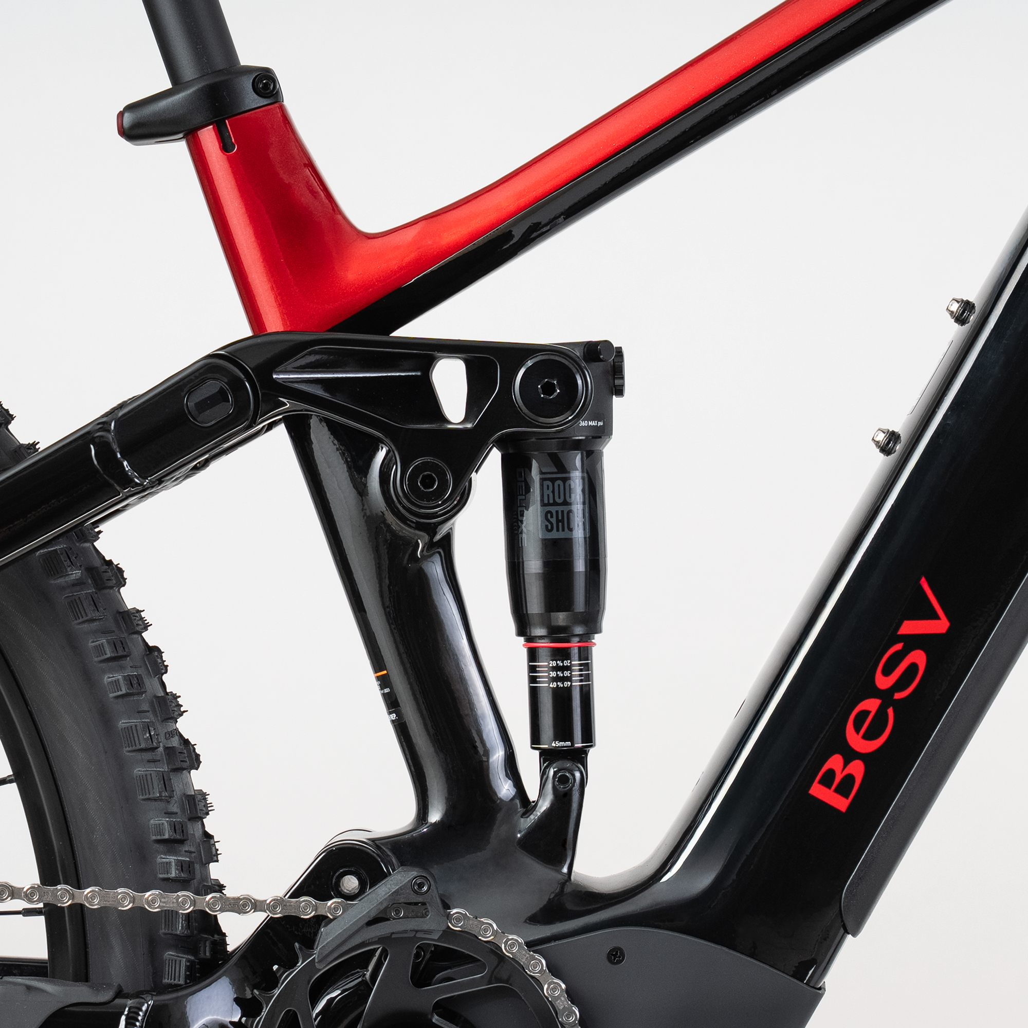 TRS-B 140 1.0, intense red glossy, Dämpfer